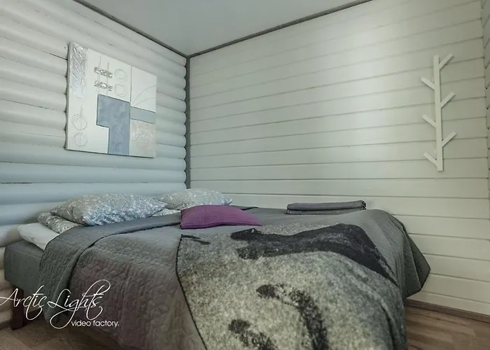 Chalet Aava Sky Village *